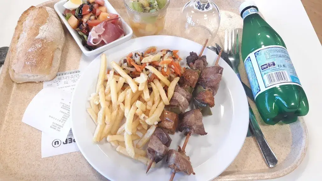 Menu_CAFÉTÉRIA EVRON HYPER U_Évron_image_5