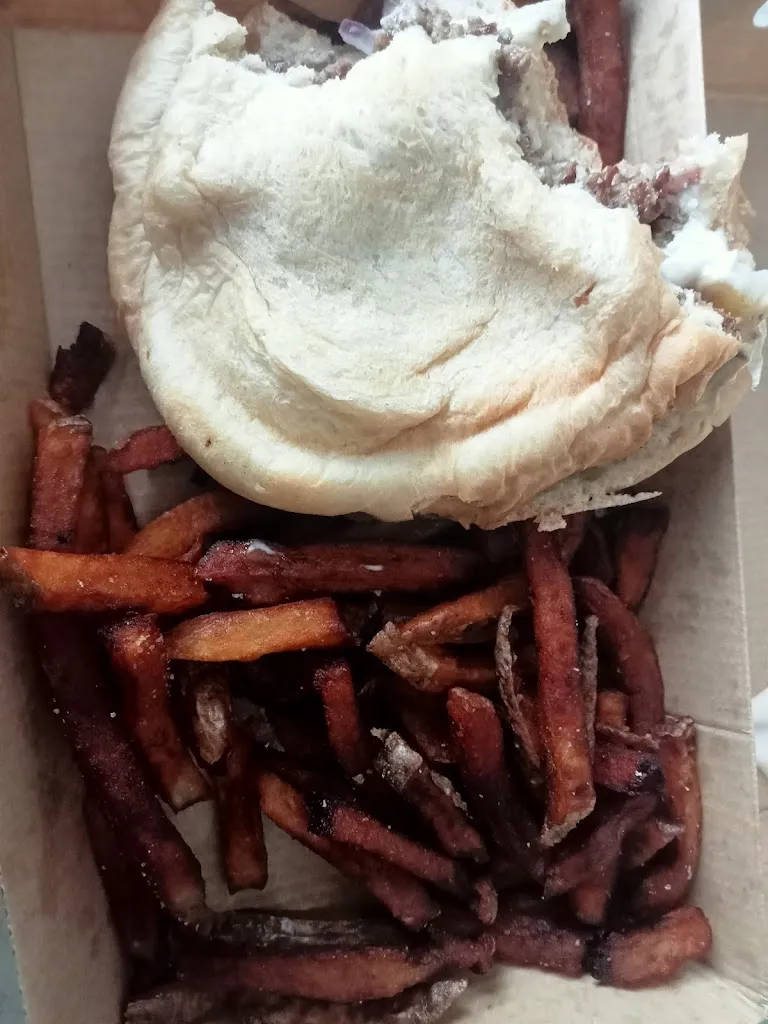 Kyamb_Ouest Burger_Falleron_review