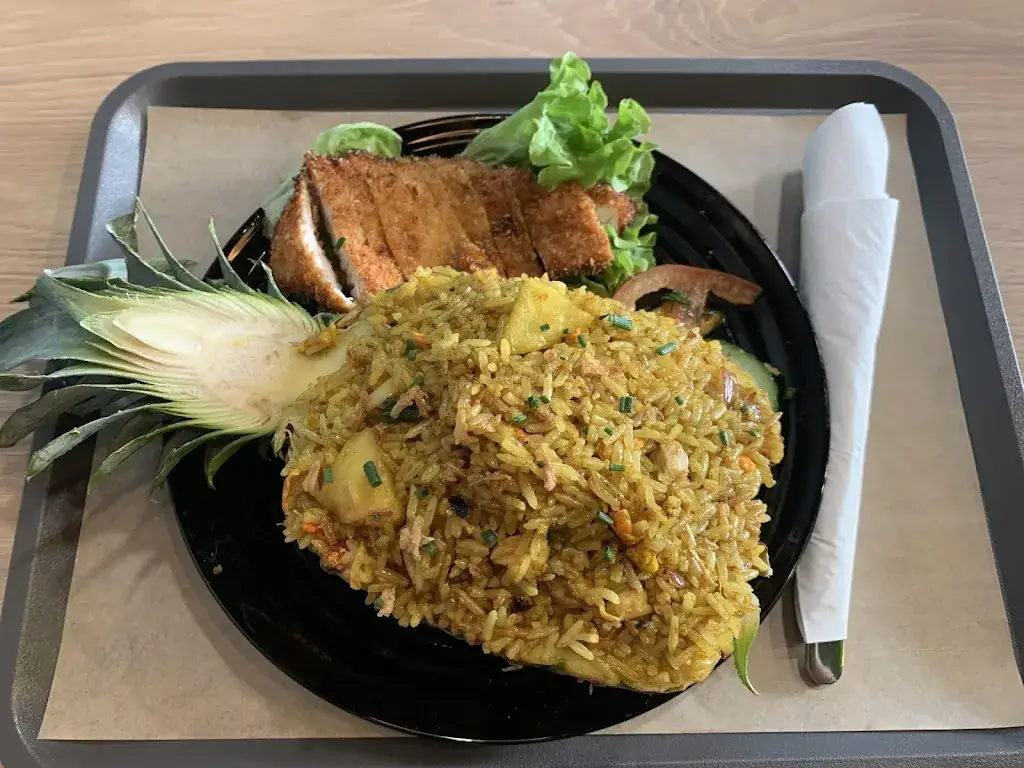 Nadia Bagros_Bangkok Factory - Andrezieux_Andrézieux-Bouthéon_recensione