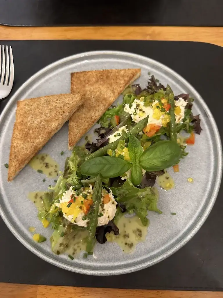 KASinYVR_Restaurant La Petite France_Montélimar_recensione