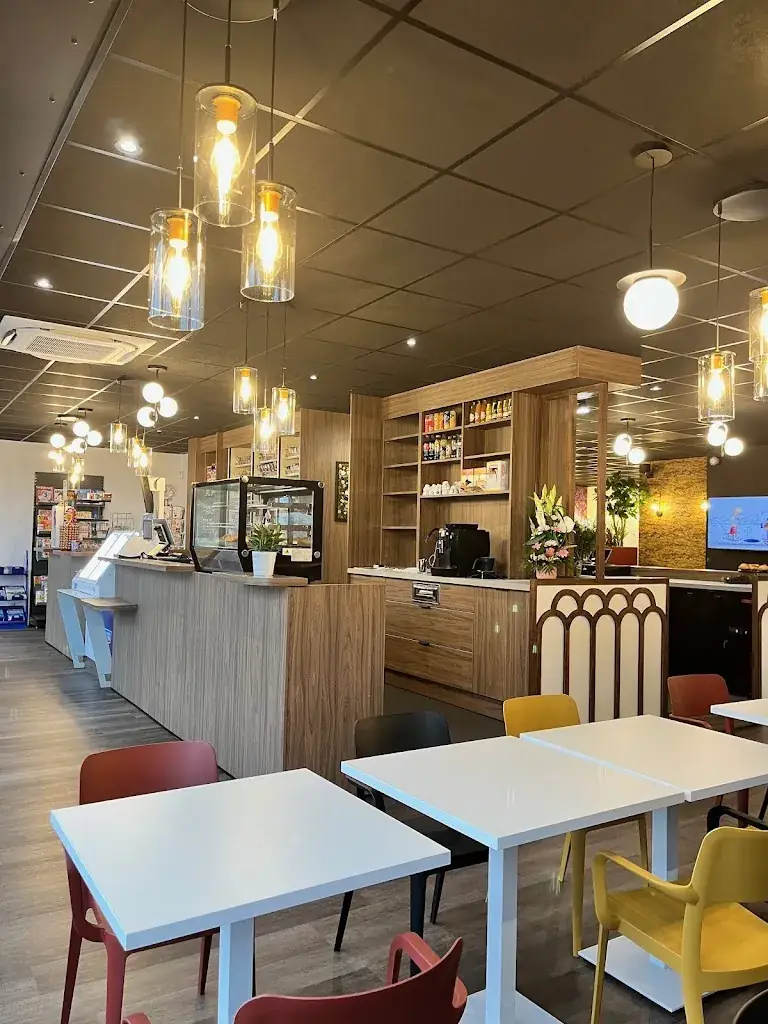 Le Caméléon_Ernée_slider_image_1