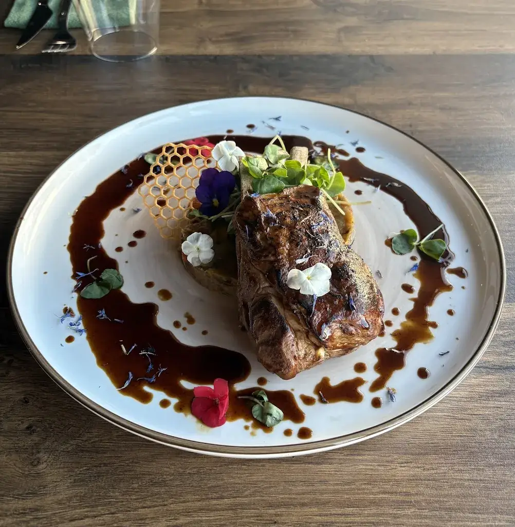 LE ONE_Baconnière_slider_image_2