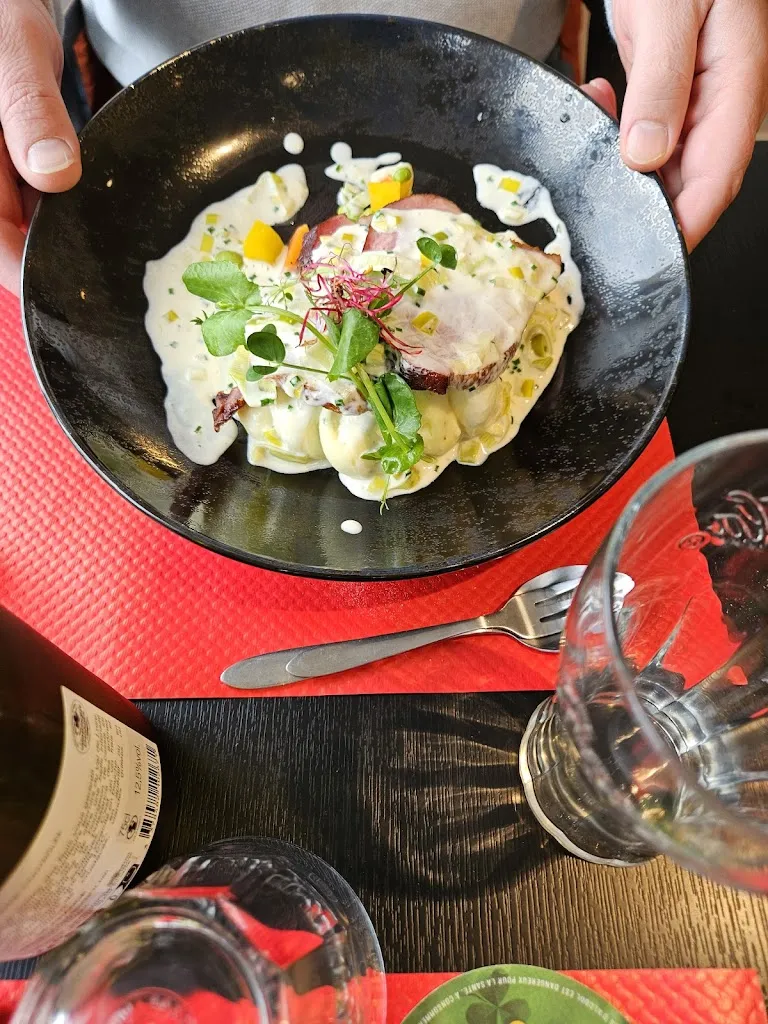 Louise Brigham_Restaurant La Joie_Pellerine_review