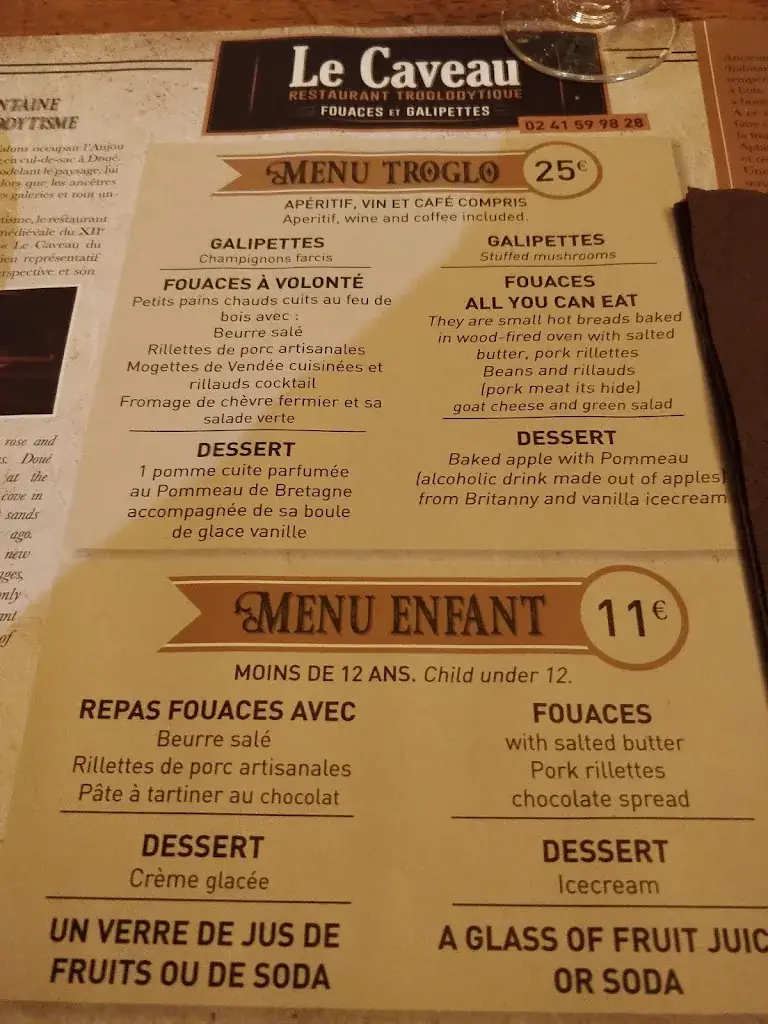 Thomas Greenough_Le Caveau_Doué-en-Anjou_review