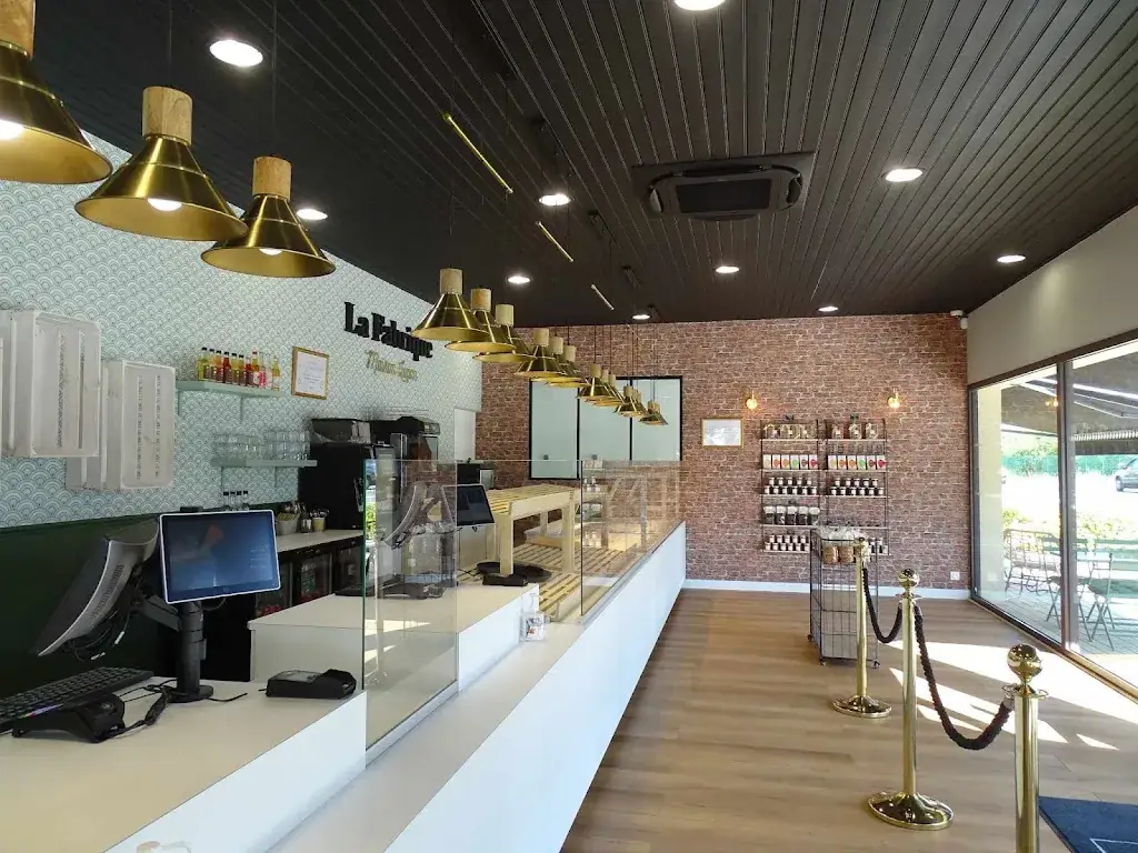 La Fabrique Maison Luçon boulangerie doué la fontaine Restaurant in Doué-en-Anjou