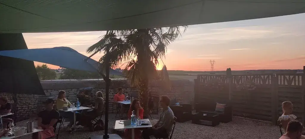 Yoed_Les Dames De La Loire_Ulmes_review