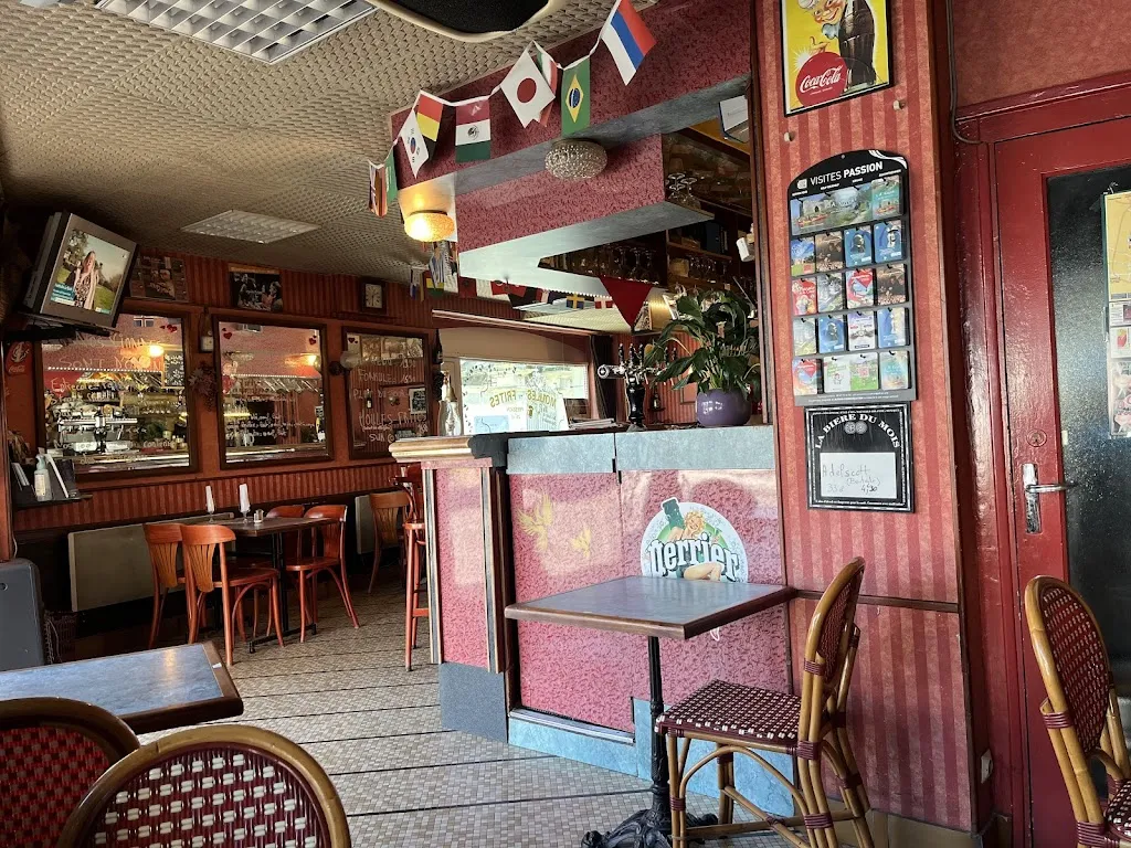 Bar Brasserie Pizzeria LA Ville_Doué-la-Fontaine_slider_image_1