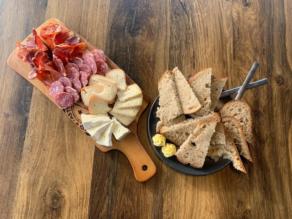 Le bus dé'tourné_Fay-de-Bretagne_slider_image_3