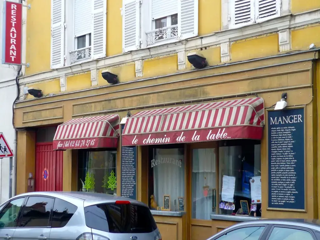 Restaurant Le Mans Gare Sud - Le Chemin de la Table_Mans_slider_image_1