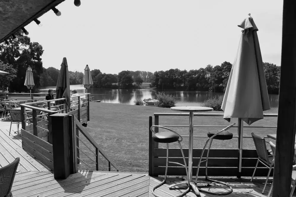 Port Albert restaurant in Feneu