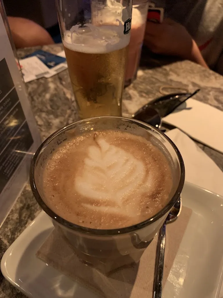 La Taverne_Montélimar_slider_image_2