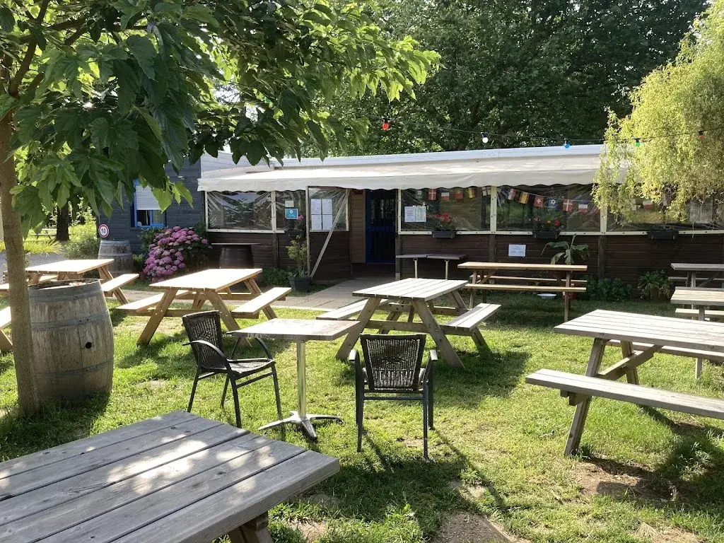 La Cale Sauvage - Guinguette ( Bar / Restaurant / Concerts - ouvert à tous) restaurant in Frossay