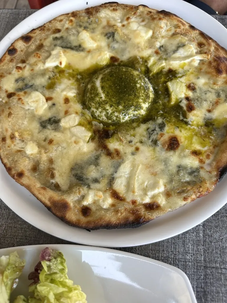 Laurent Drie-Renaud_Au Petit Marché_Saint-Père-en-Retz_review