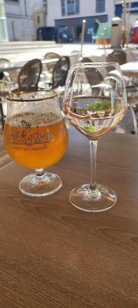 Menu_Les Halles Bar-Brasserie_Fontenay-le-Comte_image_7