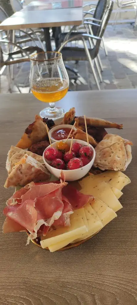 Menu_Les Halles Bar-Brasserie_Fontenay-le-Comte_image_8