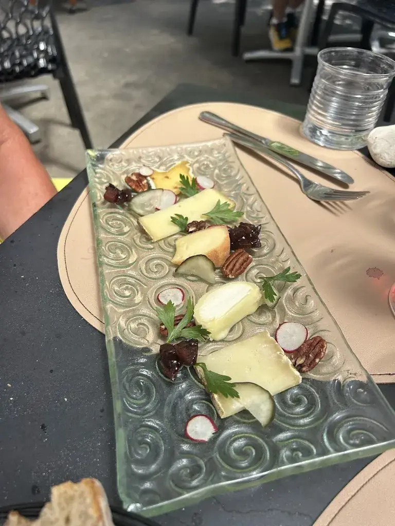 Réjane Silard-Lesuffleur_L'ardoisine_Fontenay-le-Comte_review