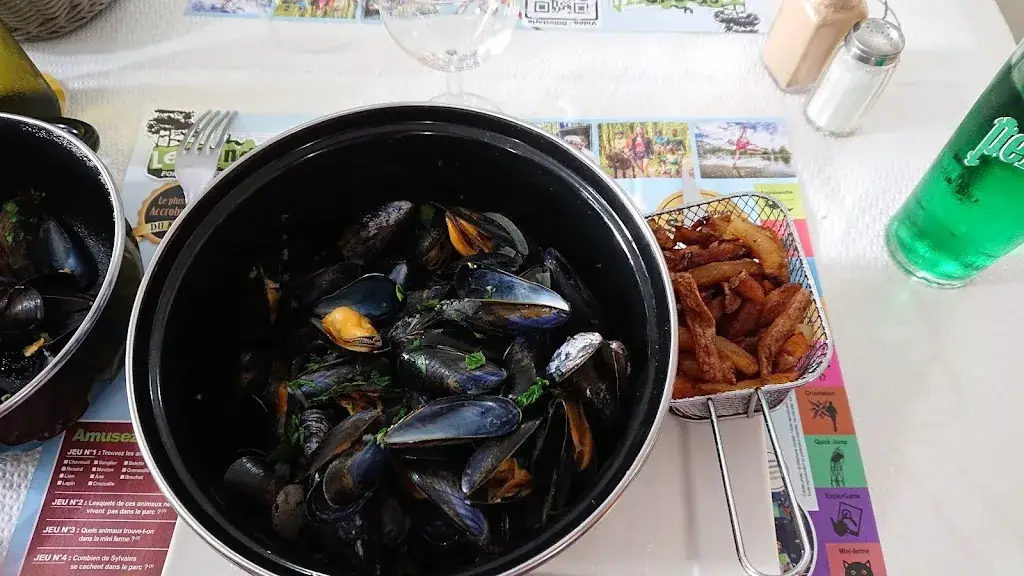 Menü_AU CHÊNE VERT_Fontenay-le-Comte_Bild_5