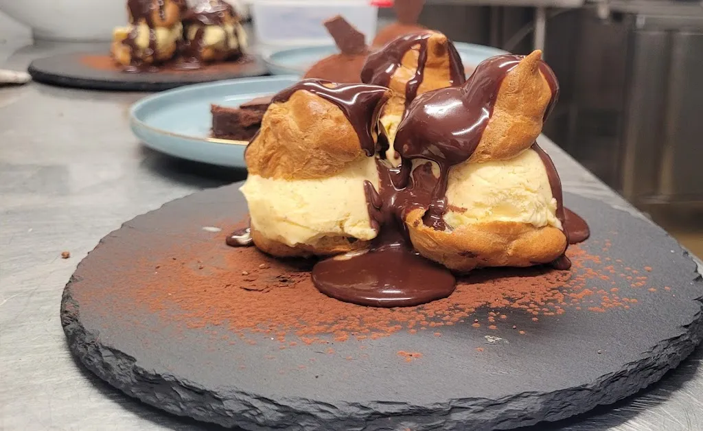 Chez Lionel_Gennes-Val-de-Loire_slider_image_2