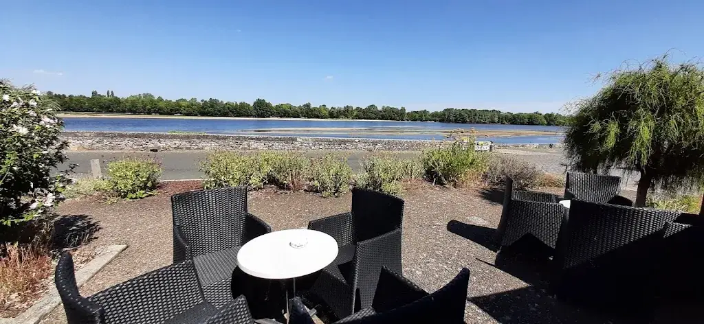 Au coin du Fleuve_Gennes-Val-de-Loire_slider_image_1