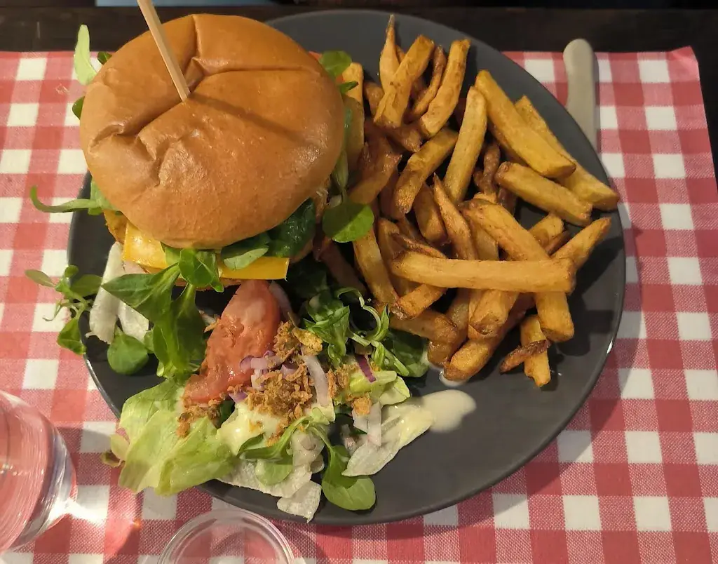 Flo_Chez Victor_Guécélard_review