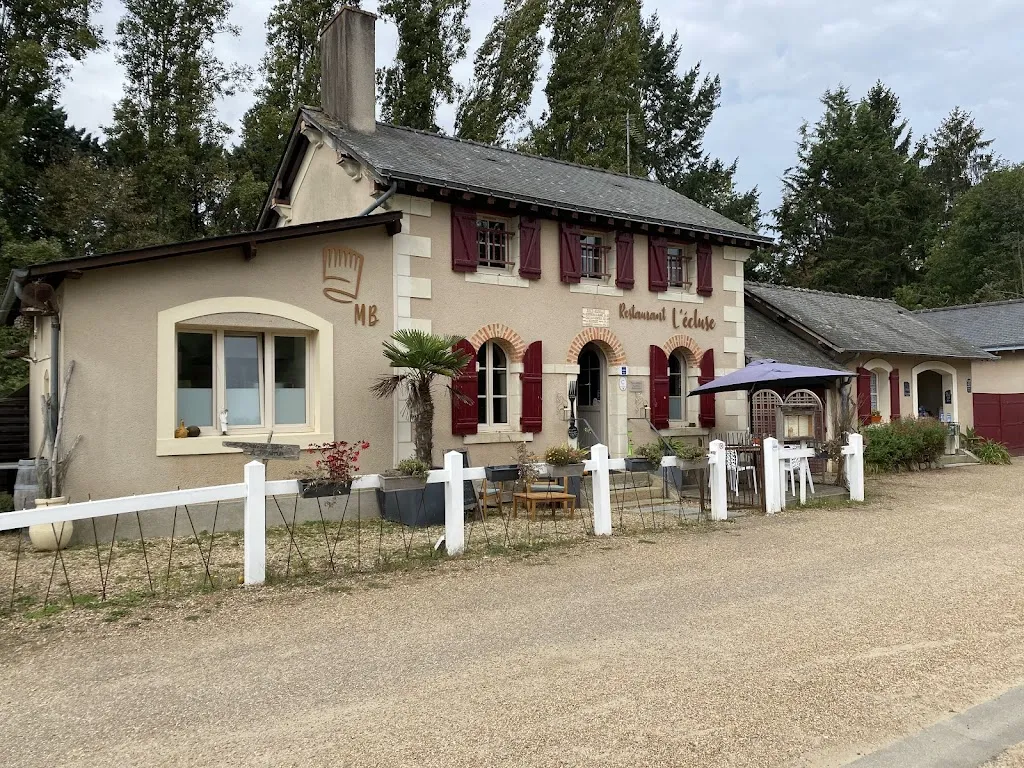 Restaurant l'écluse_Grez-Neuville_slider_image_3