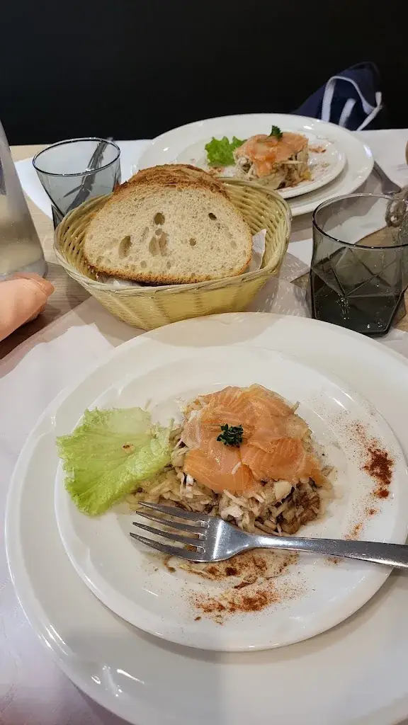 RESTAURANT DE LA COLMONT_Gorron_slider_image_2