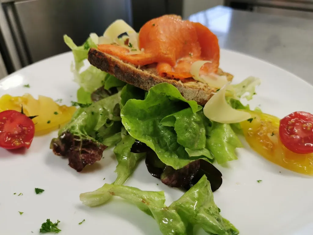 Auberge du Charron à Montréal la cluse ristorante a Montréal-la-Cluse