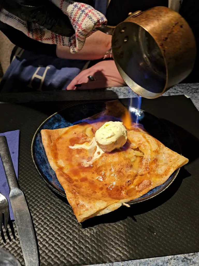 Creperie du Menhir_Gorron_slider_image_2