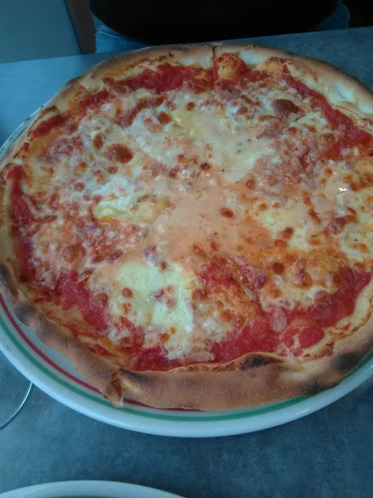 Menu_LA CALABRESE chez Francesco_Montréal-la-Cluse_immagine_6