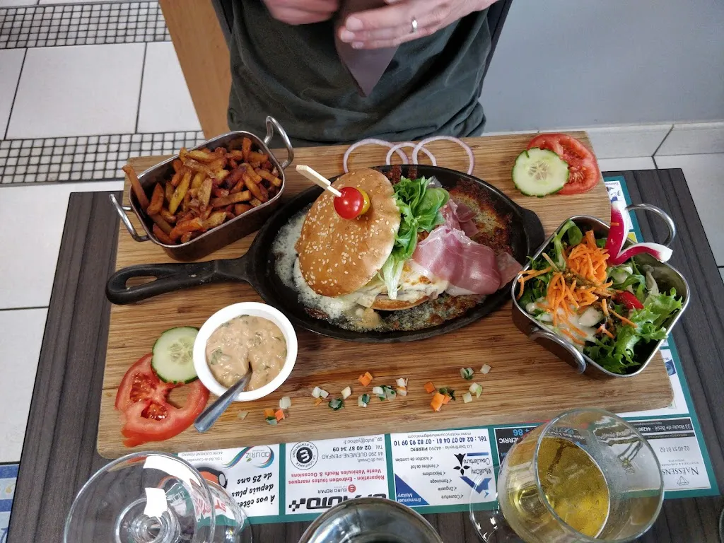 Menü_Restaurant L'Intermezzo_Guémené-Penfao_Bild_8