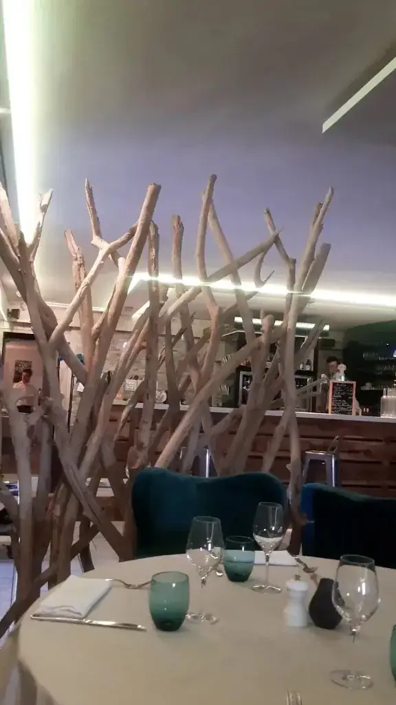 Logis Hôtel l'Abreuvoir restaurant à Héric