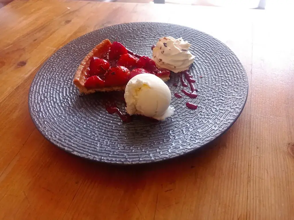 MERCAT CAFE HERBIGNAC_Herbignac_slider_image_2