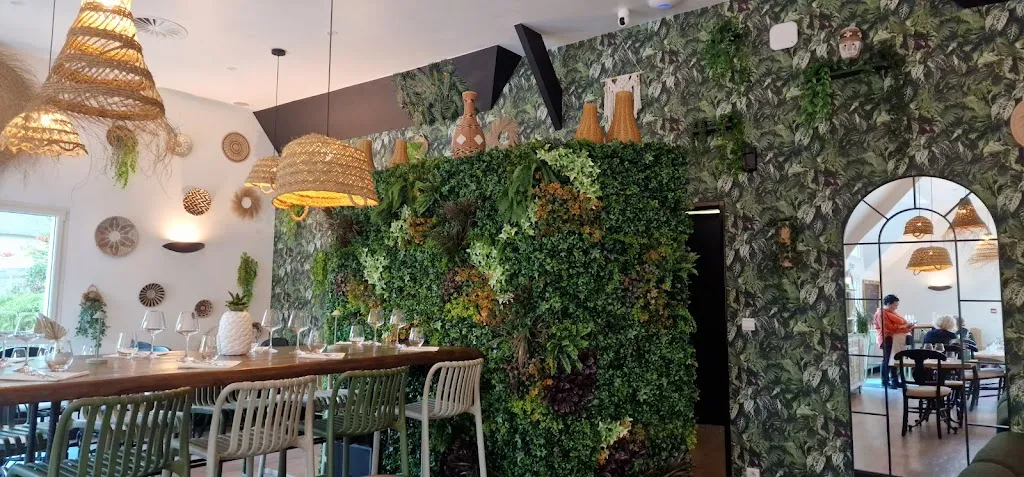 LES KRAPADOS_Saint-Lyphard_slider_image_3