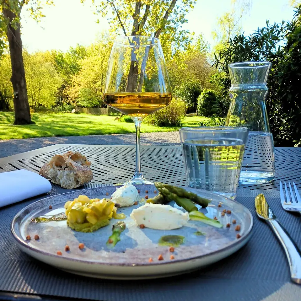 Auberge Le Nezil - Restaurant Saint Lyphard_Saint-Lyphard_slider_image_2