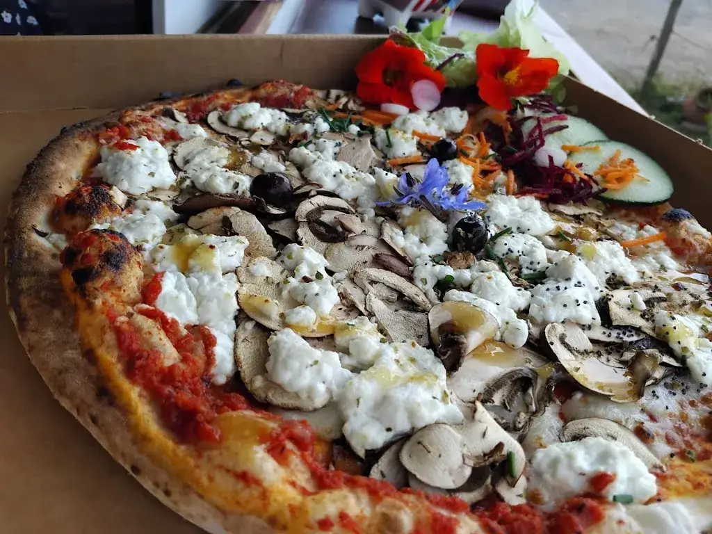 Les Pirates Gourmets Point Collecte Les Vergers du Littoral_Herbignac_slider_image_2