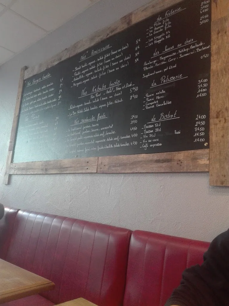 Menu_Chez Clément, burger maison, fish and chips, paninis, salade Guérande🍔🍔🍔🥗🥗🥗🐟🐟🐟🥪🥪🥪_Guérande_immagine_4