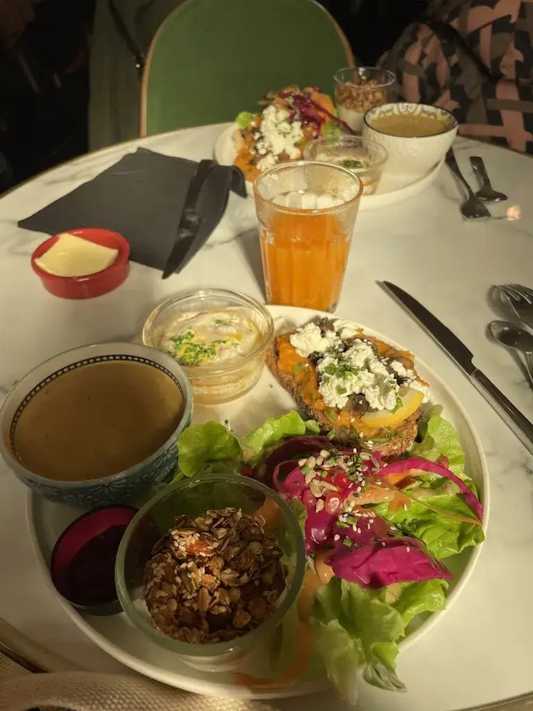 Anne MIELLE_P’tea Bonheur_Guérande_recensione