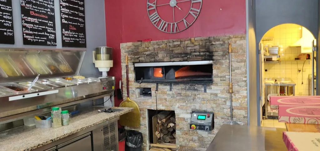 Val Pizz restaurant in Montalieu-Vercieu