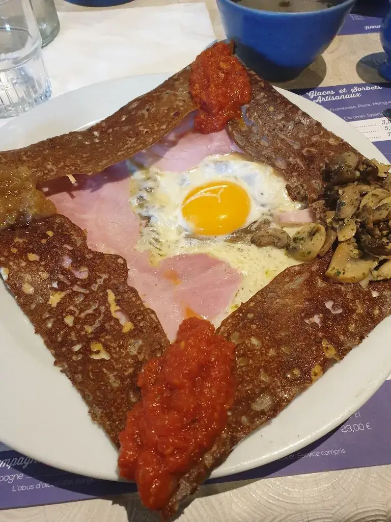 Petra Neumann_La Salorge_Guérande_review