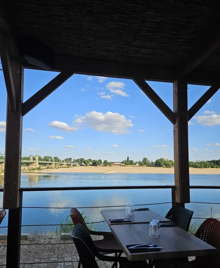 Dominique Blazy_La Cale 34_Ingrandes-le-Fresne-sur-Loire_recensione