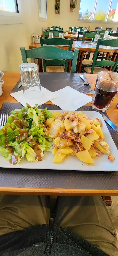 Shadowkin_Chez Mat_Ingrandes-le-Fresne-sur-Loire_review