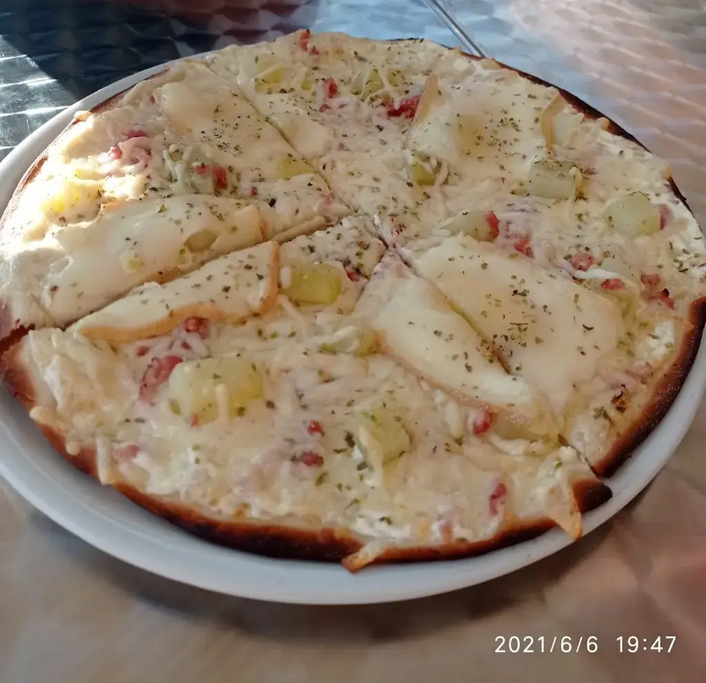 me math_Chez Mat_Ingrandes-le-Fresne-sur-Loire_review