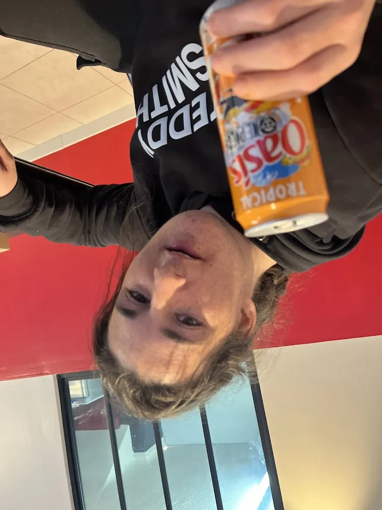 Manuel Inocencio_La casa_Jallais_review