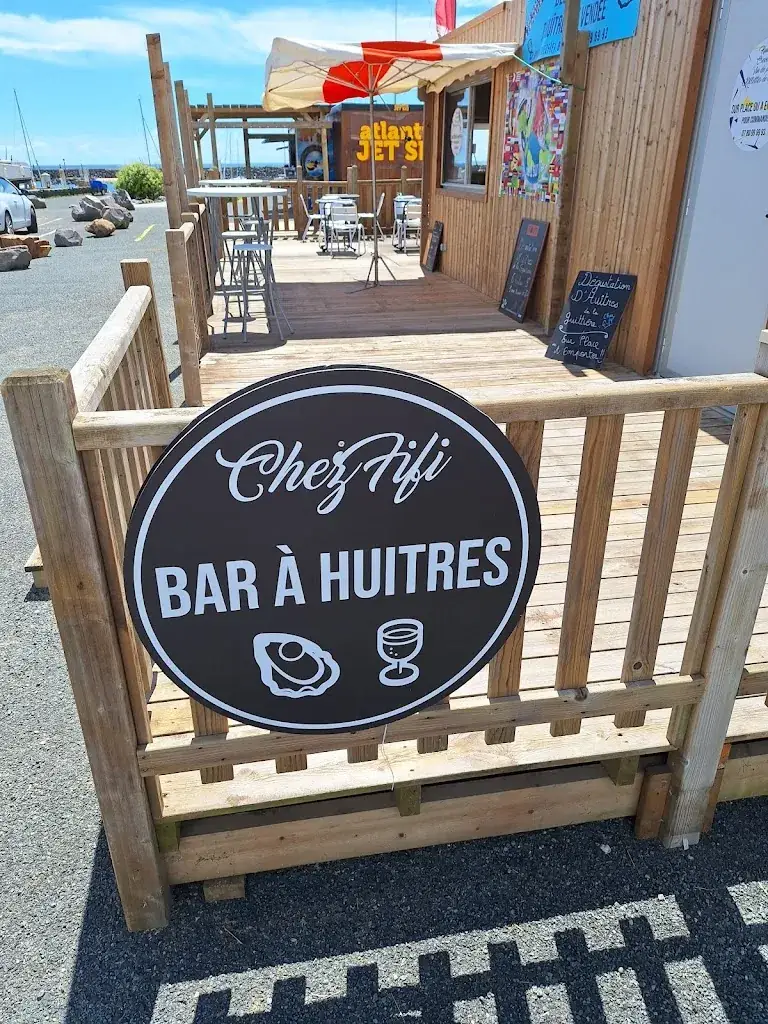 Chez Fifi bar à huîtres restaurant in Jard-sur-Mer