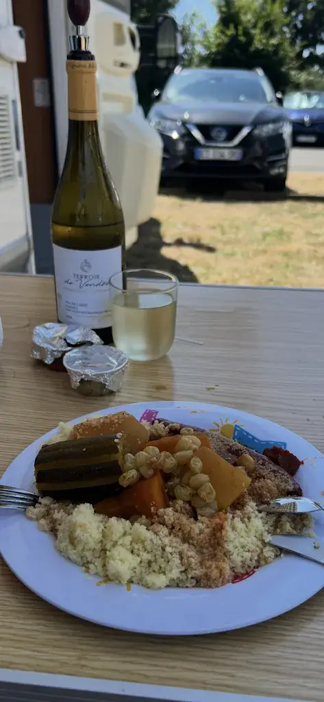 Alain Pinabel_La Couscoussière d'Hocine_Jard-sur-Mer_review