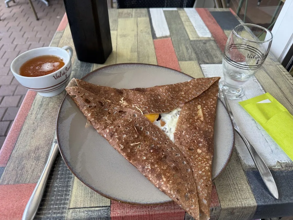 Arnaud_Crêperie Du Moulin_Jard-sur-Mer_review