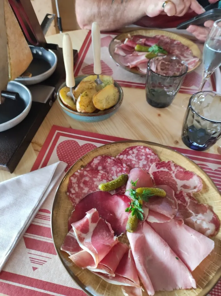 Menu_Le Refuge du Goulet : Restaurant Savoyard_Saint-Vincent-sur-Jard_imagen_5