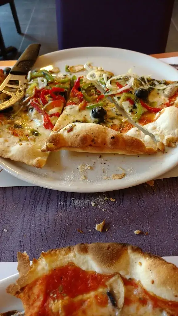 Siegert Naber_Casa di Mamma_Saint-Vincent-sur-Jard_review