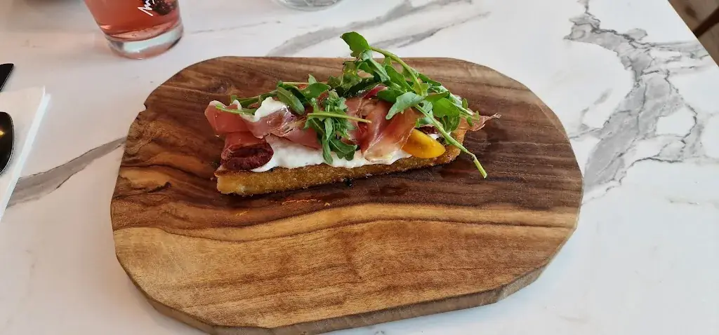 Corisande MOLLIERE_Clemenceau_Jard-sur-Mer_review