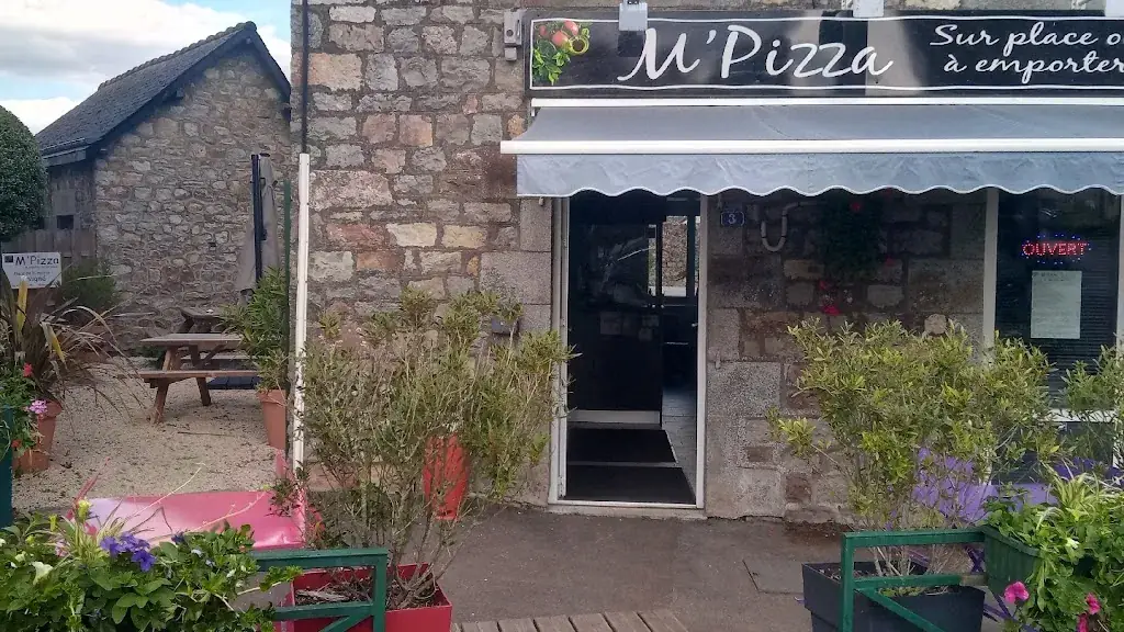 M' Pizza Juvigné restaurant in Juvigné
